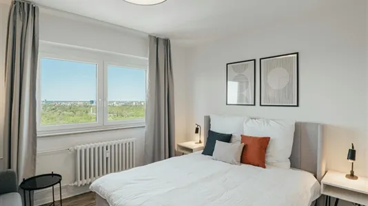 Apartments in Berlin Charlottenburg-Wilmersdorf - photo 8