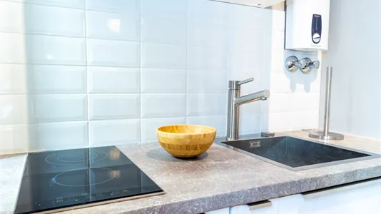 Apartments in Location is not specified - photo 8