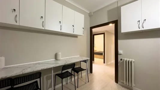 Rooms in Barcelona Les Corts - photo 4