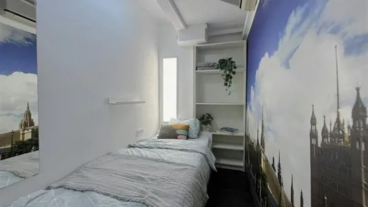 Rooms in Madrid Ciudad Lineal - photo 2