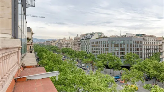 Apartments in Barcelona Eixample - photo 7