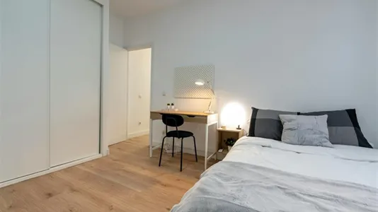 Rooms in Madrid Chamberí - photo 3