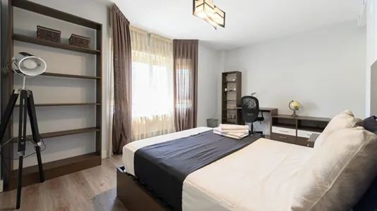 Houses in Villaviciosa de Odón - photo 9