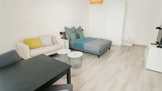 Apartments in Berlin Mitte - photo 3