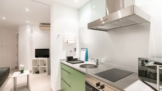 Apartments in Barcelona Ciutat Vella - photo 7