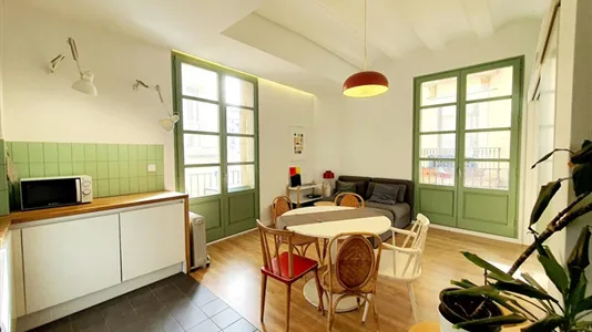 Apartments in Barcelona Ciutat Vella - photo 3