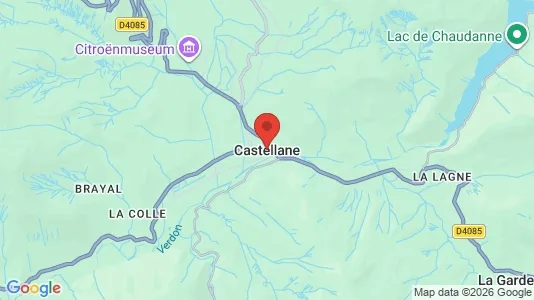 Houses for rent in Castellane - Photo from Google Street View